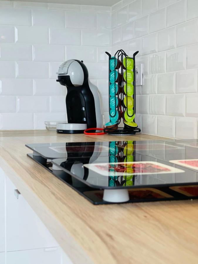 Bright Apartment In A New Building With Garage Tours Extérieur photo
