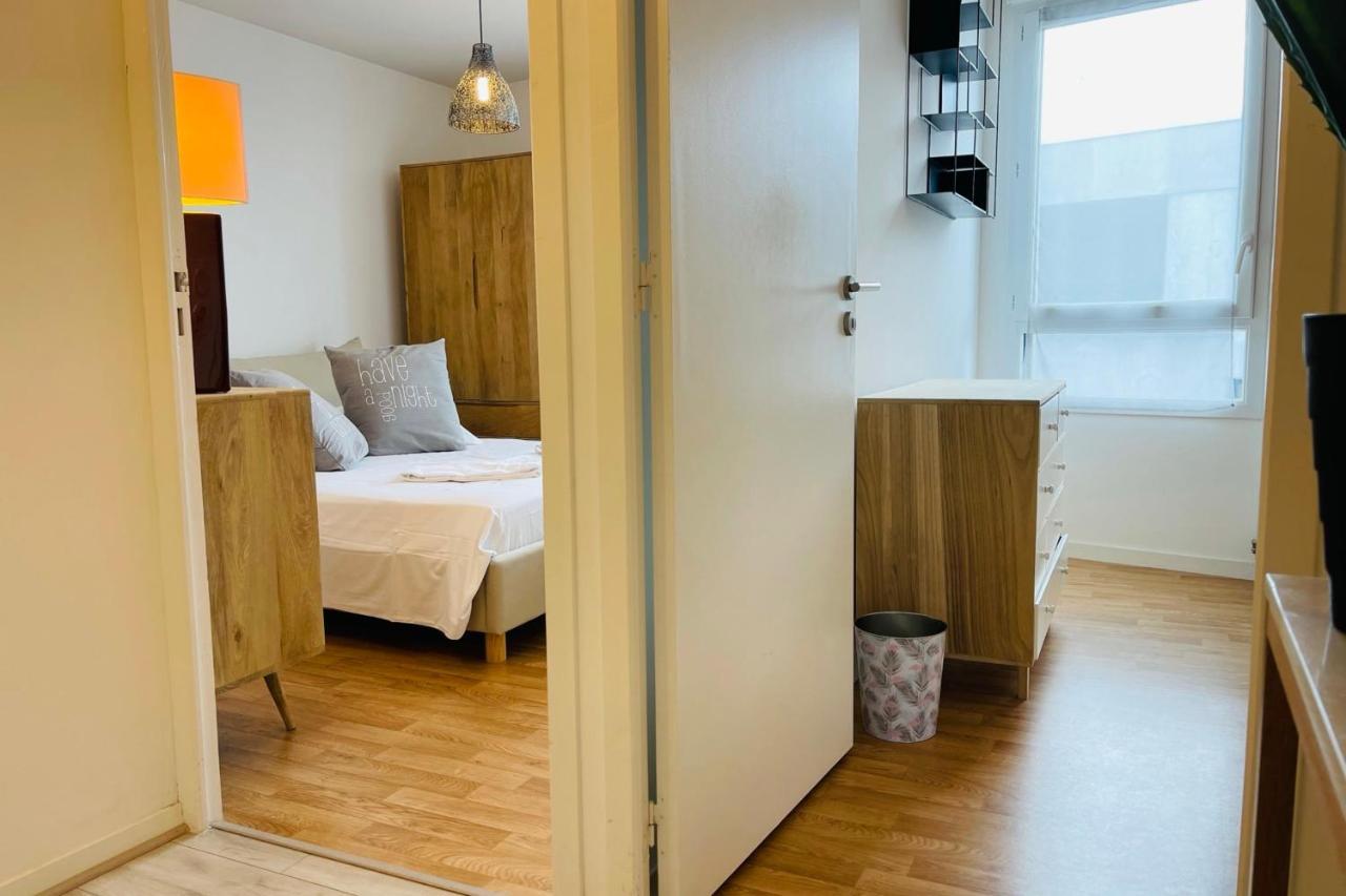 Bright Apartment In A New Building With Garage Tours Extérieur photo